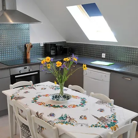 Holiday home Gite Elouann Familial Spacieux Calme